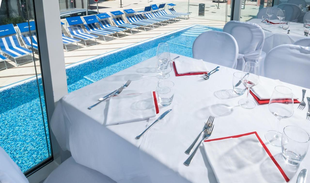 Hotel Lido Cattolica Buitenkant foto
